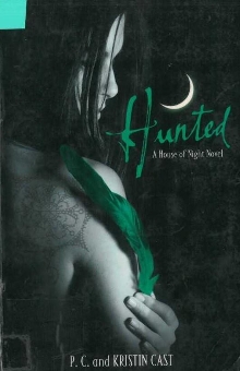 Digitalna vsebina dCOBISS (Hunted : a House of night novel)