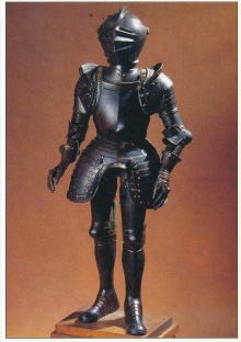 Digitalna vsebina dCOBISS (Miniaturni model oklepa iz 16. stol. [Slikovno gradivo] = The model of a suit of armour in miniature from 16th cent.)