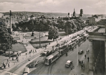 Digitalna vsebina dCOBISS (Stuttgart [Slikovno gradivo] : Schloßplatz)