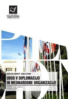 Digitalna vsebina dCOBISS (Uvod v diplomacijo in mednarodne organizacije)