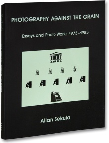 Digitalna vsebina dCOBISS (Photography against the grain : essays and photo works, 1973-1983)