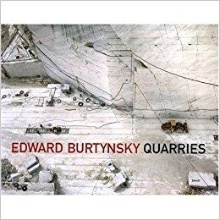 Digitalna vsebina dCOBISS (Quarries : the quarry photographs of Edward Burtynsky)