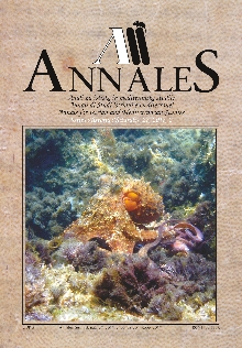 Coralline algae on biogenic... (cover)