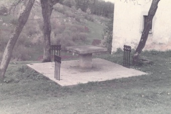  (naslovnica)