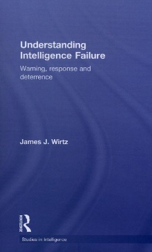 Understanding intelligence ... (naslovnica)