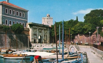 Zadar; Slikovno gradivo : Foša (naslovnica)
